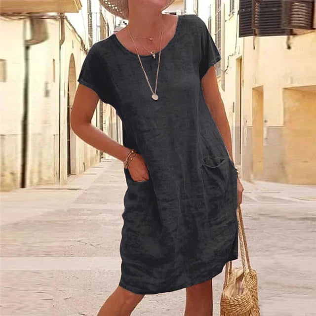 Women's Dress – Natural Fibers – Straight Fit – Knee-Length – Short-Sleeved with Pockets