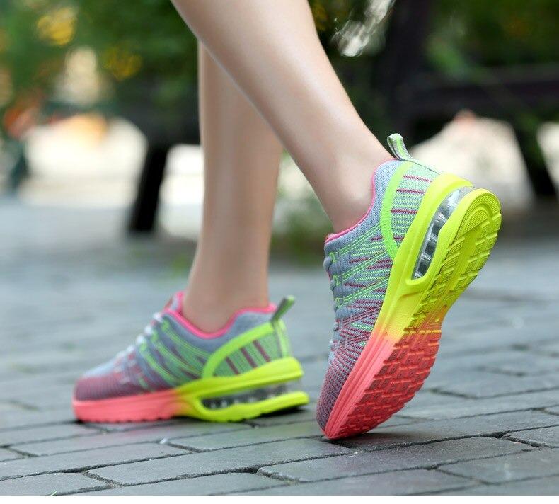 Women's Sneakers – Low Model – Breathable Mesh – Shock-Absorbing Air Sole – Lacing
