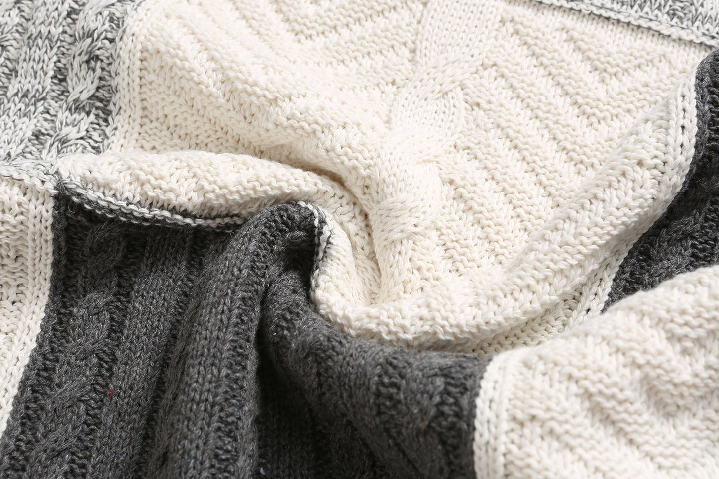 Men's Sweater with Hood – Knitted Design – Patchwork Pattern – Comfortable Fit