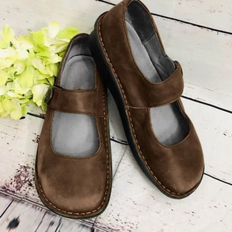 Women's Mary Jane Shoes – Round Toe – Adjustable Strap – Supportive Sole – Padded Interior