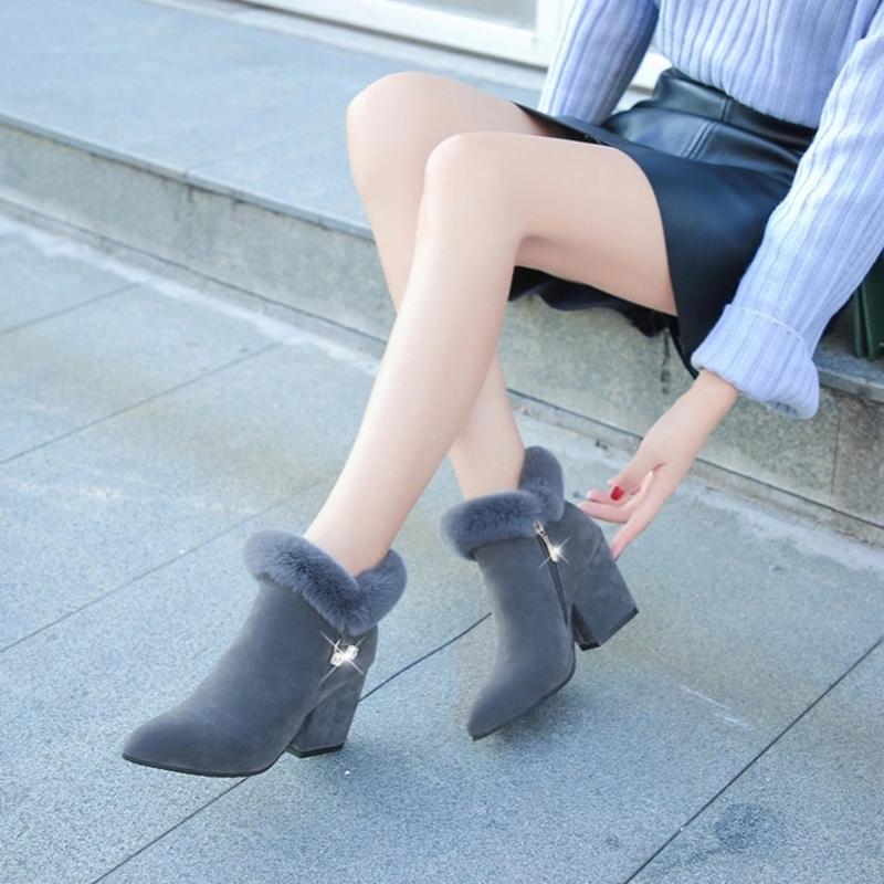Eva - Stylish Boots