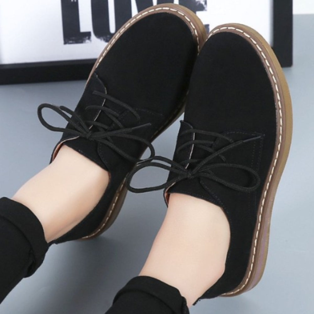 Dame Derby Sko – Semsket Skinn – Komfortabel Chunky Såle – Casual & Pen Stil