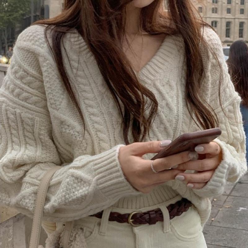 Erina - Stylish Knitted Sweater