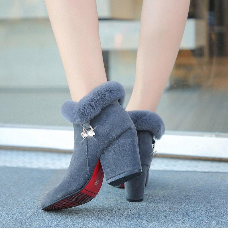 Eva - Stylish Boots