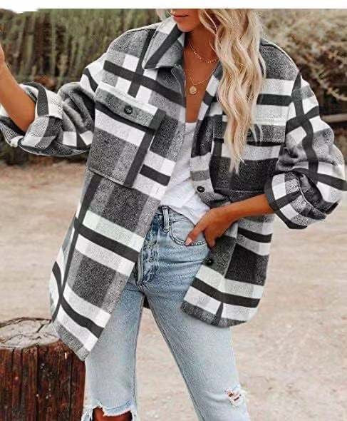 Women's Shirt Jacket - Oversized Checkered - Long with Chest Pockets and Button Closure