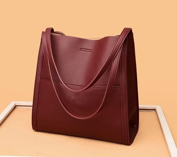 Dame Tote Bag – Elegant og Strukturert Design – Romslig og Allsidig Skulderveske
