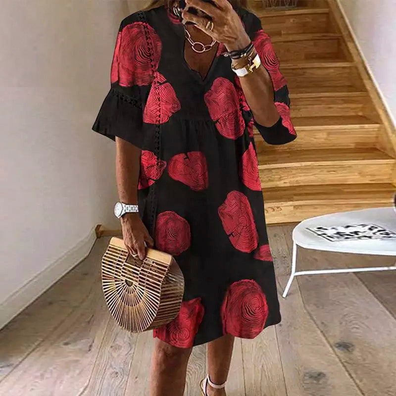 Evelyne - Cozy women's dress with elegant pattern