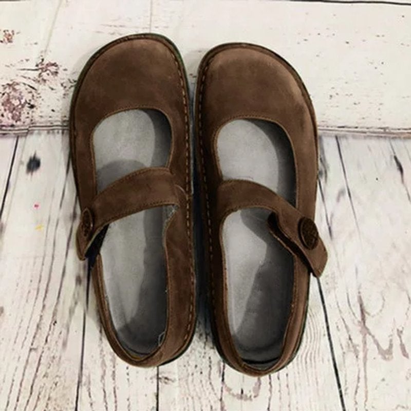 Women's Mary Jane Shoes – Round Toe – Adjustable Strap – Supportive Sole – Padded Interior