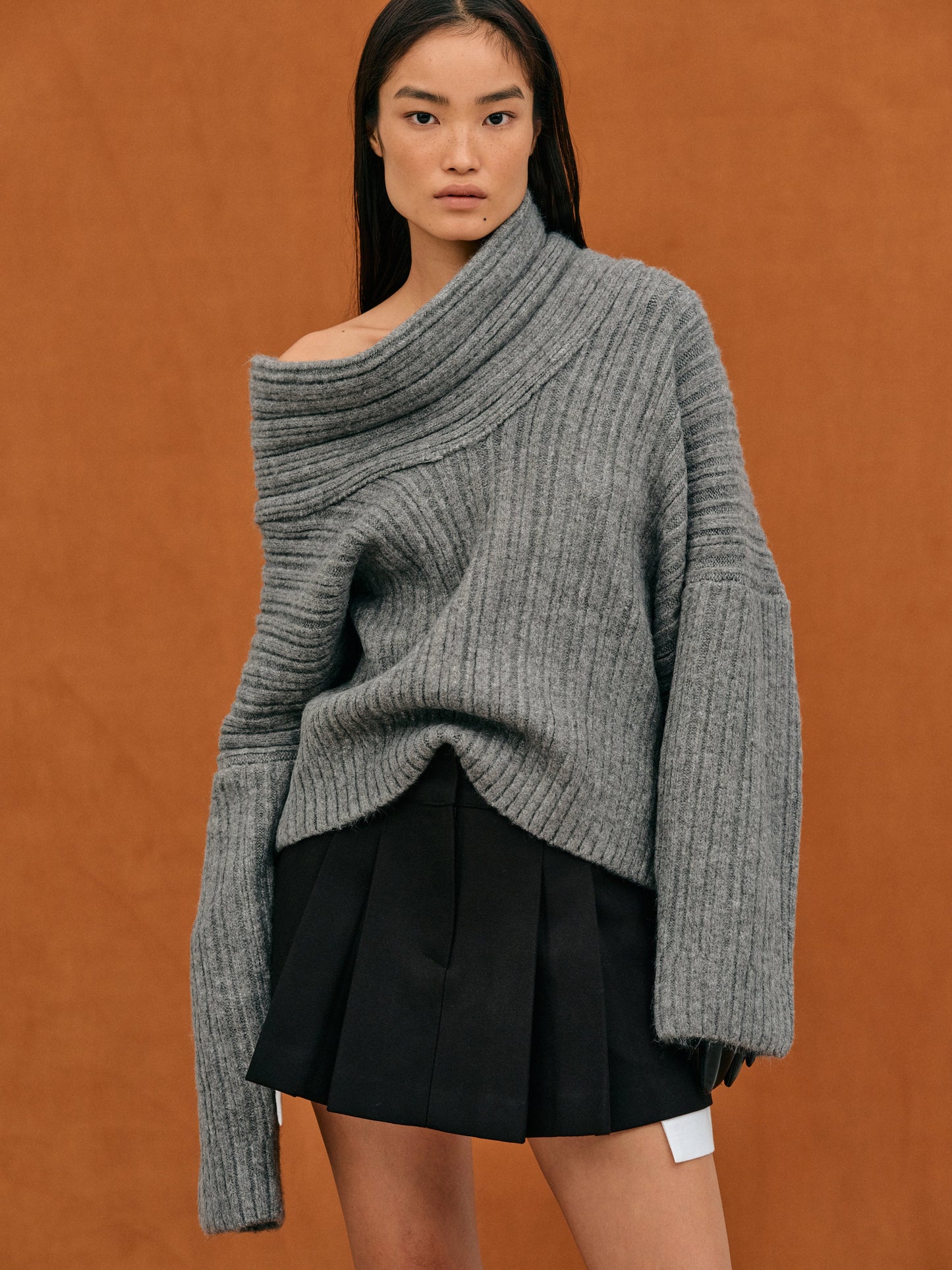 Women's Sweater – Oversized Fit – Ribbed Knit Wool – Off Shoulder Design