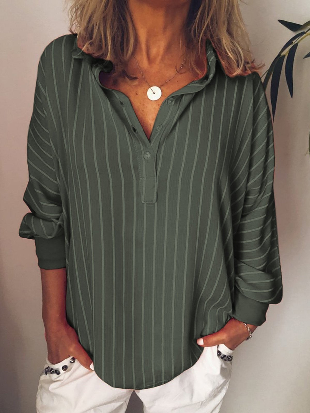 Women's Shirt – Relaxed Fit – Vertical Stripes – Breathable Fabric – Long Sleeves
