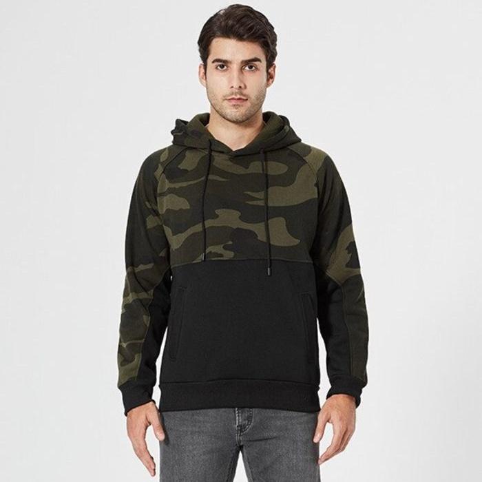 Ewald - Fashionable Camouflage Hoodie