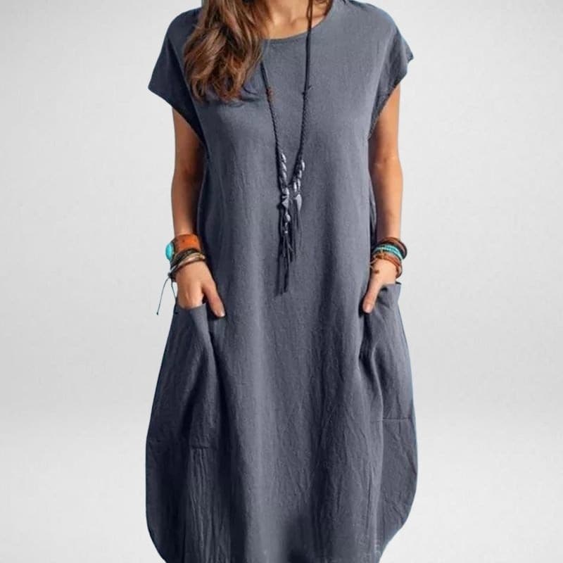 Women's Maxi Dress - Loose Fit - Round Neck - Knee-Length with Short Sleeves and Pockets