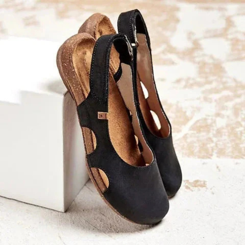 Women's Closed-Toe Sandals – Supportive Fit – Adjustable Strap – Soft Breathable Material