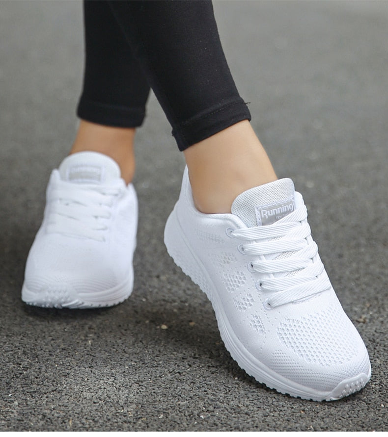 Women's Sneakers – Breathable Mesh – Low Model – Light and Supportive Fit – Lacing