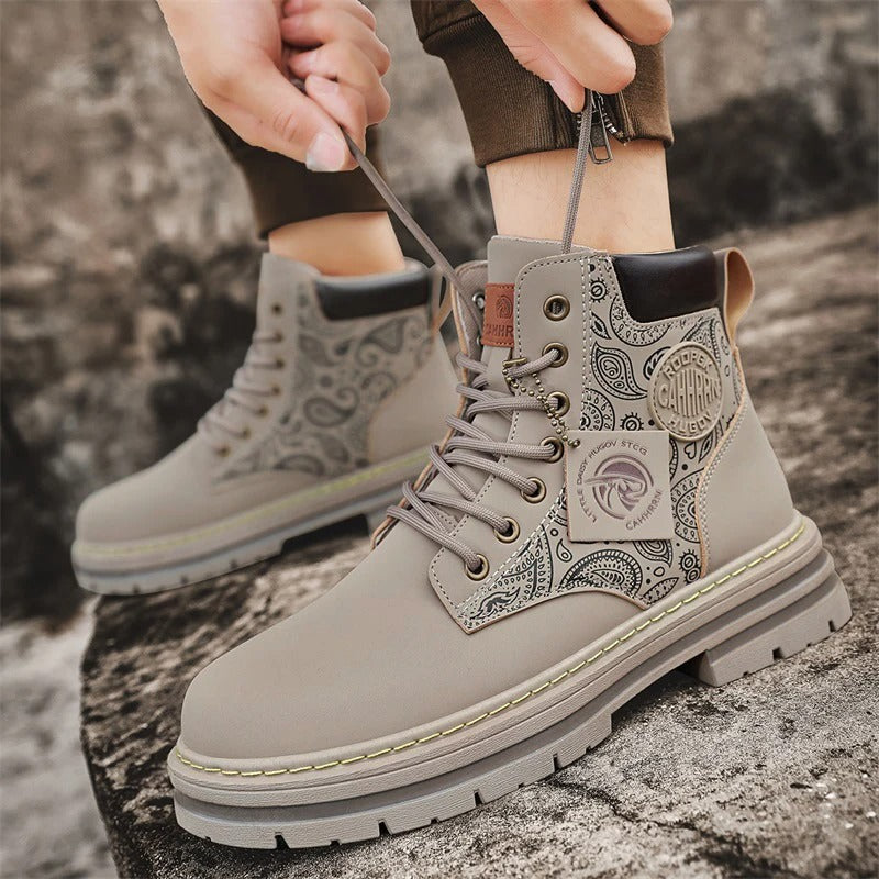 Men's Boots - Durable Leather - Thick Rubber Sole - Lacing with Metal Eyelets - High Shaft