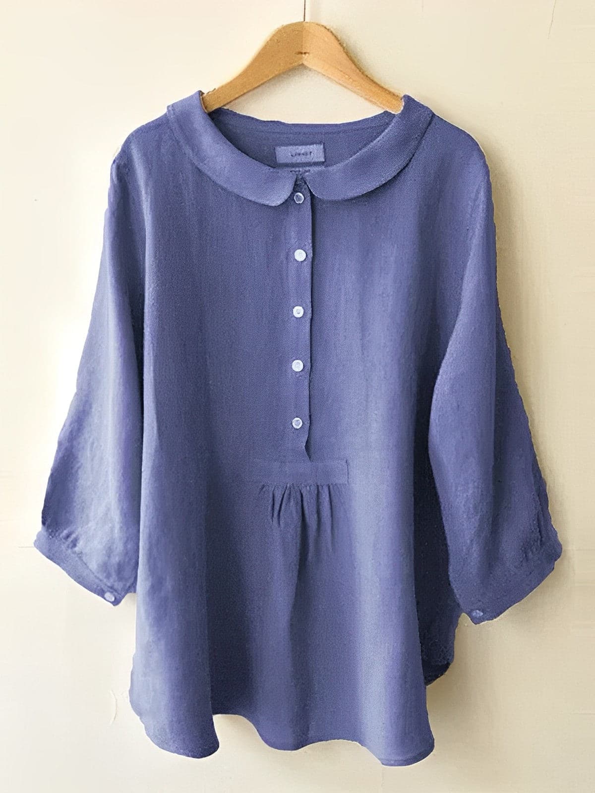 Women's Blouse - Light and Airy - Peter Pan Collar - 3/4 Sleeves - Button Closure