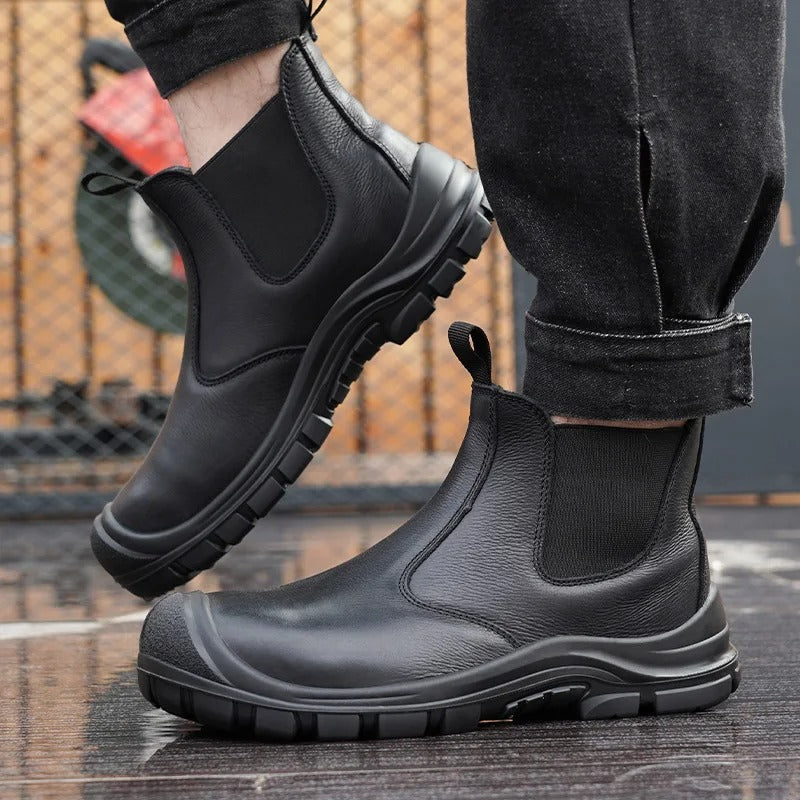 Men's Chelsea Boots - Leather - Elastic Panels - Durable Sole with Good Grip