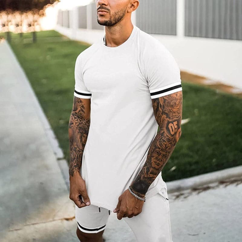 Men's Two-Piece Set - Short-Sleeved Round Neck T-Shirt - Elastic Drawstring Shorts