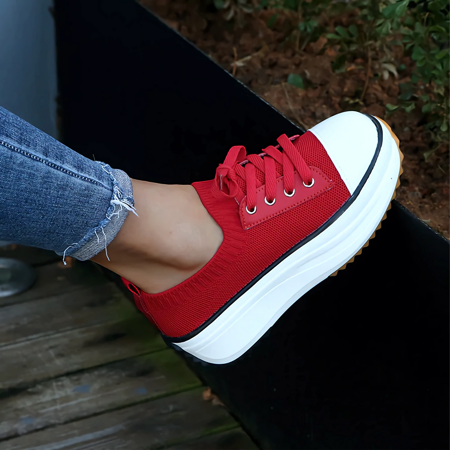 Women's Sneakers – Knitted Upper – Comfortable Fit – Platform Sole with Good Grip