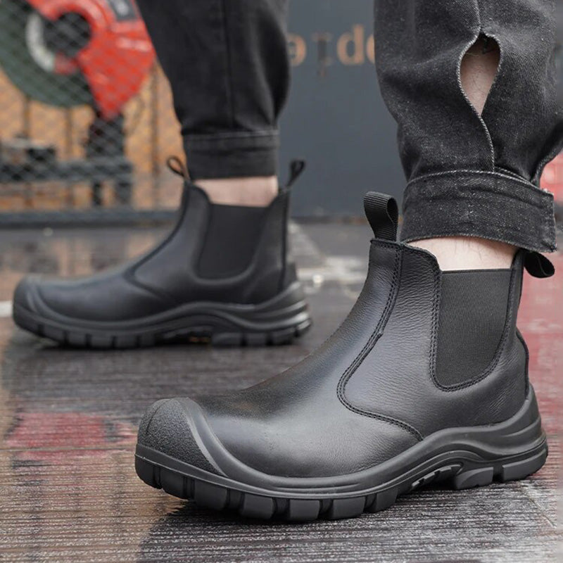 Men's Chelsea Boots - Leather - Elastic Panels - Durable Sole with Good Grip