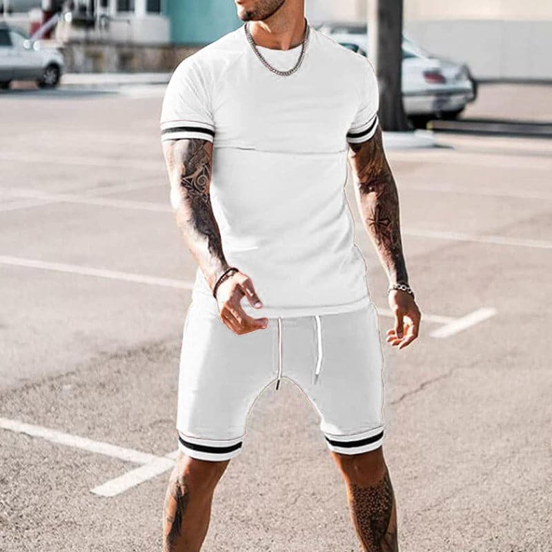 Men's Two-Piece Set - Short-Sleeved Round Neck T-Shirt - Elastic Drawstring Shorts