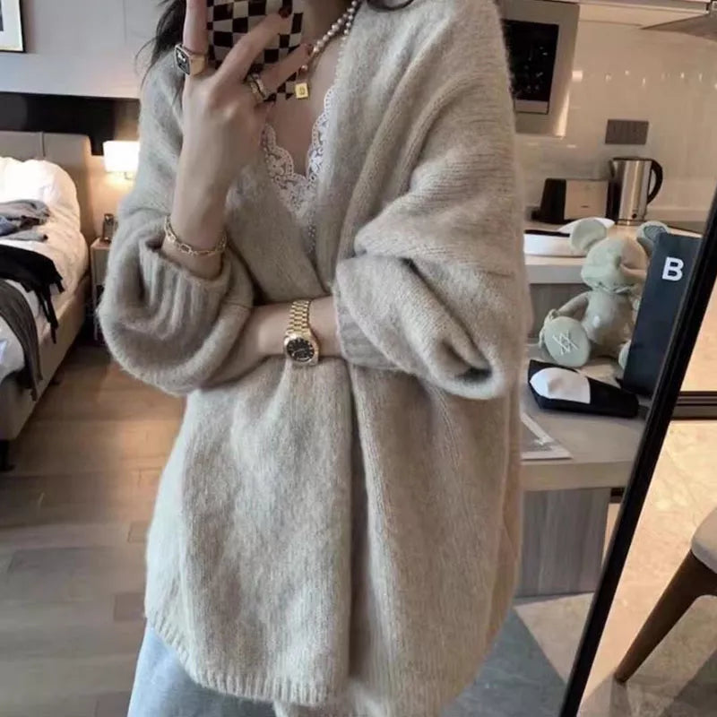 Women's Knitted Cardigan - Oversized Fit - V-neck Open Front - Long Sleeves