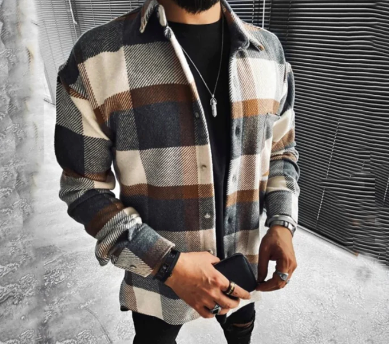 Men's Flannel Shirt - Soft Cotton - Classic Check Pattern - Chest Pocket - Long Sleeve