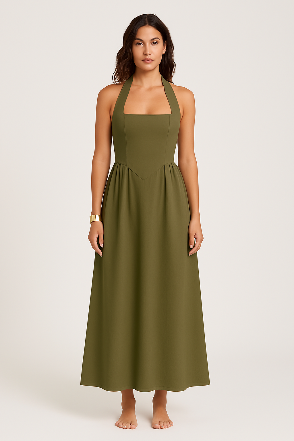 Dame Maxikjole – Ermeløs Halterneck – Åpen Rygg – Elegante Flatterende Snitt