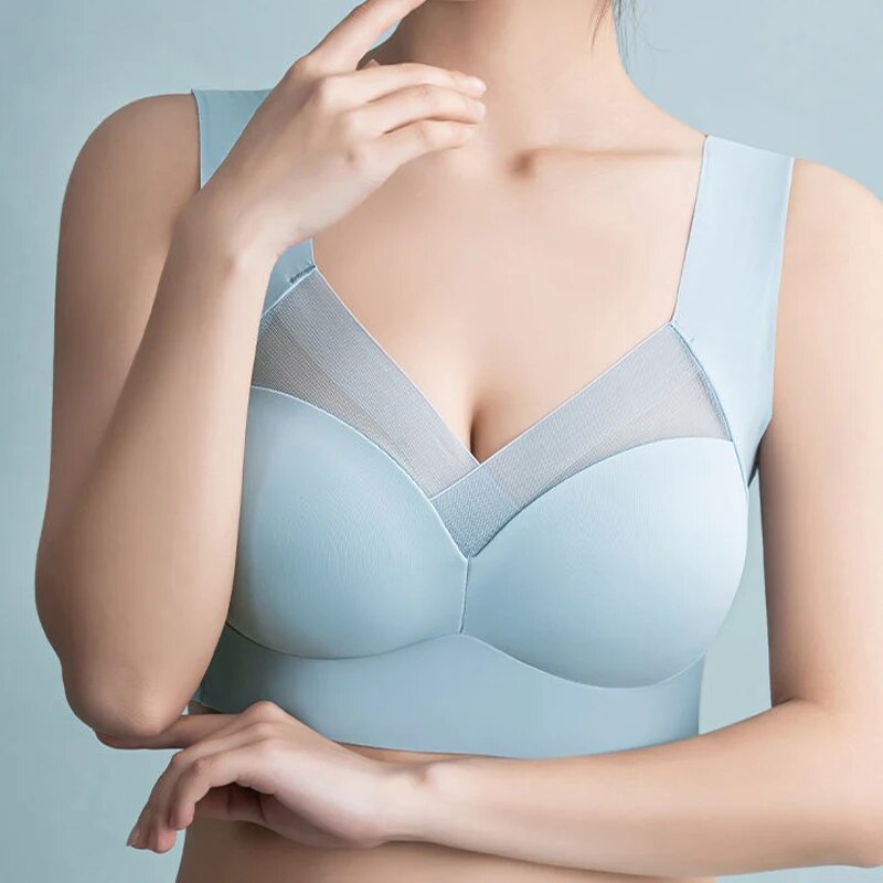 Women's Bra – Seamless Fit – Breathable Material – Full Support with Underwire Effect