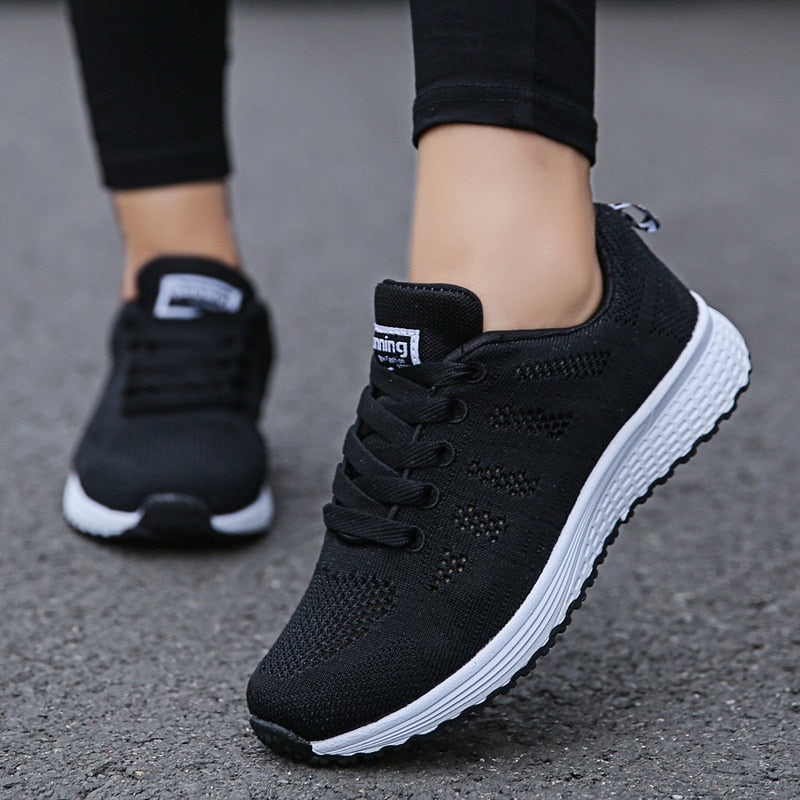 Women's Sneakers – Breathable Mesh – Low Model – Light and Supportive Fit – Lacing