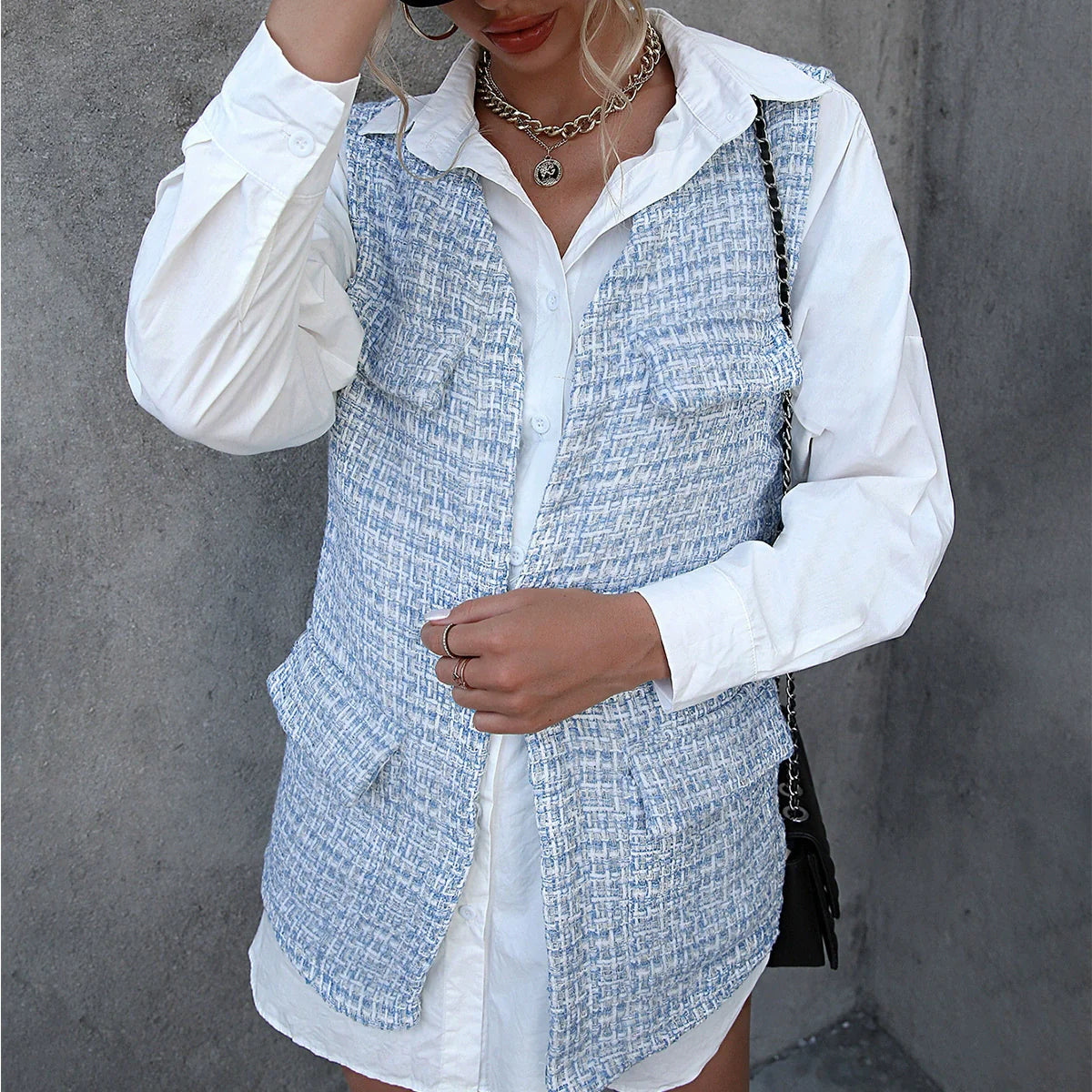 Women's Cardigan Vest – Relaxed Fit – Midi Length – Open Front – Check Pattern