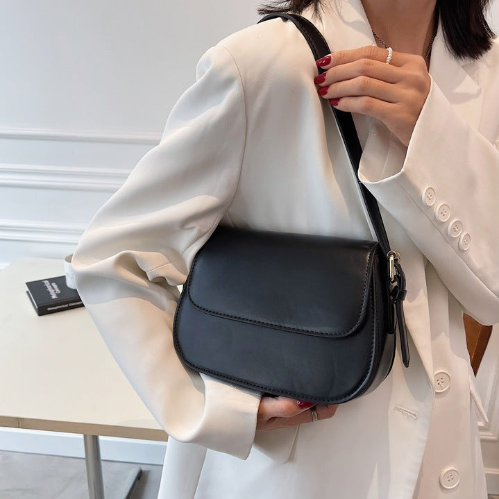 Women's Crossbody Bag – Elegant Design – Adjustable Strap – Flap Closure – Metallic Details