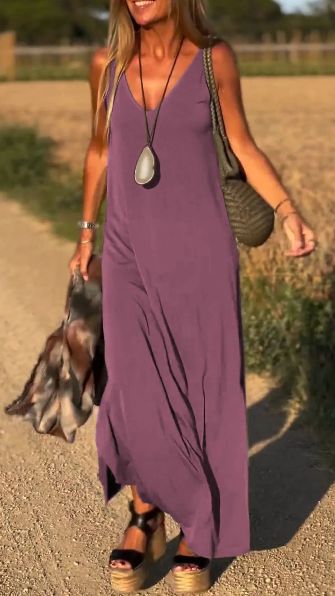 Women's Maxi Dress – V-Neck – Relaxed Fit – Light Breathable Strappy Design