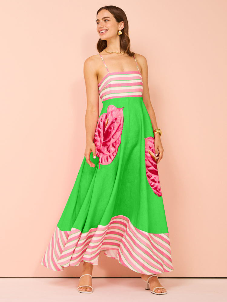 Women's midi dress – A-line fit – Smocked bodice – Spaghetti straps – Patterned