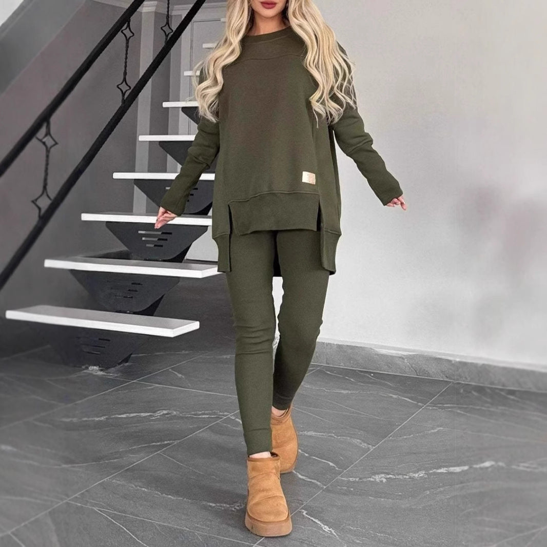 Women's Sweater – Oversized Fit – Soft Knit – Ribbed Details – Long Side Openings