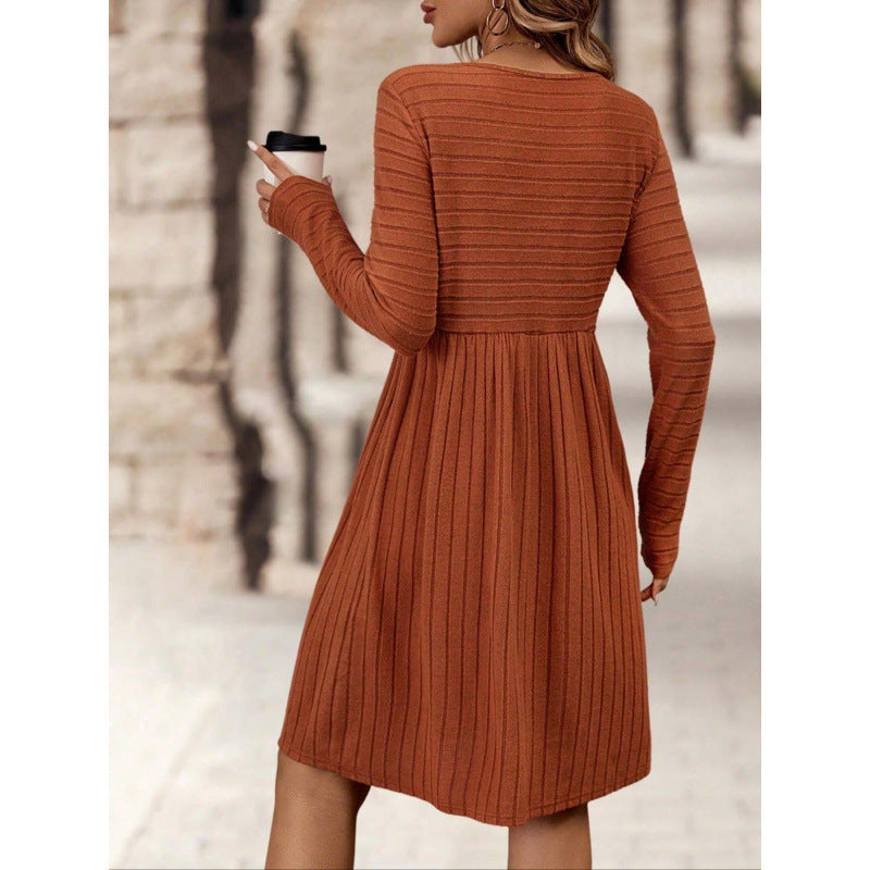 Dress woman – Knitted fabric – Relaxed fit – A-line – V-neck – Long sleeves