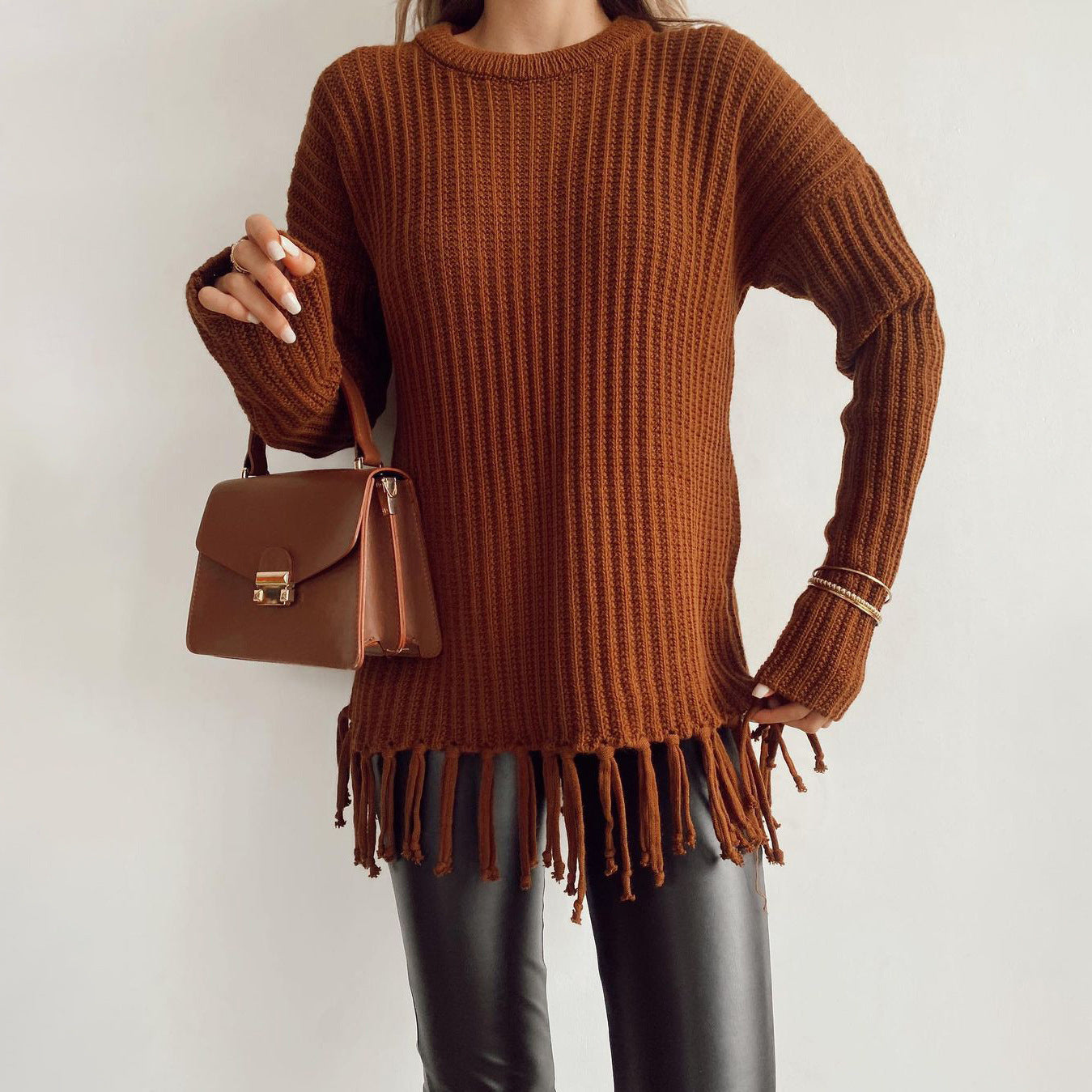 Women's Sweater – Oversized Fit – Wool Blend – Rib Knit – Fringe Hem