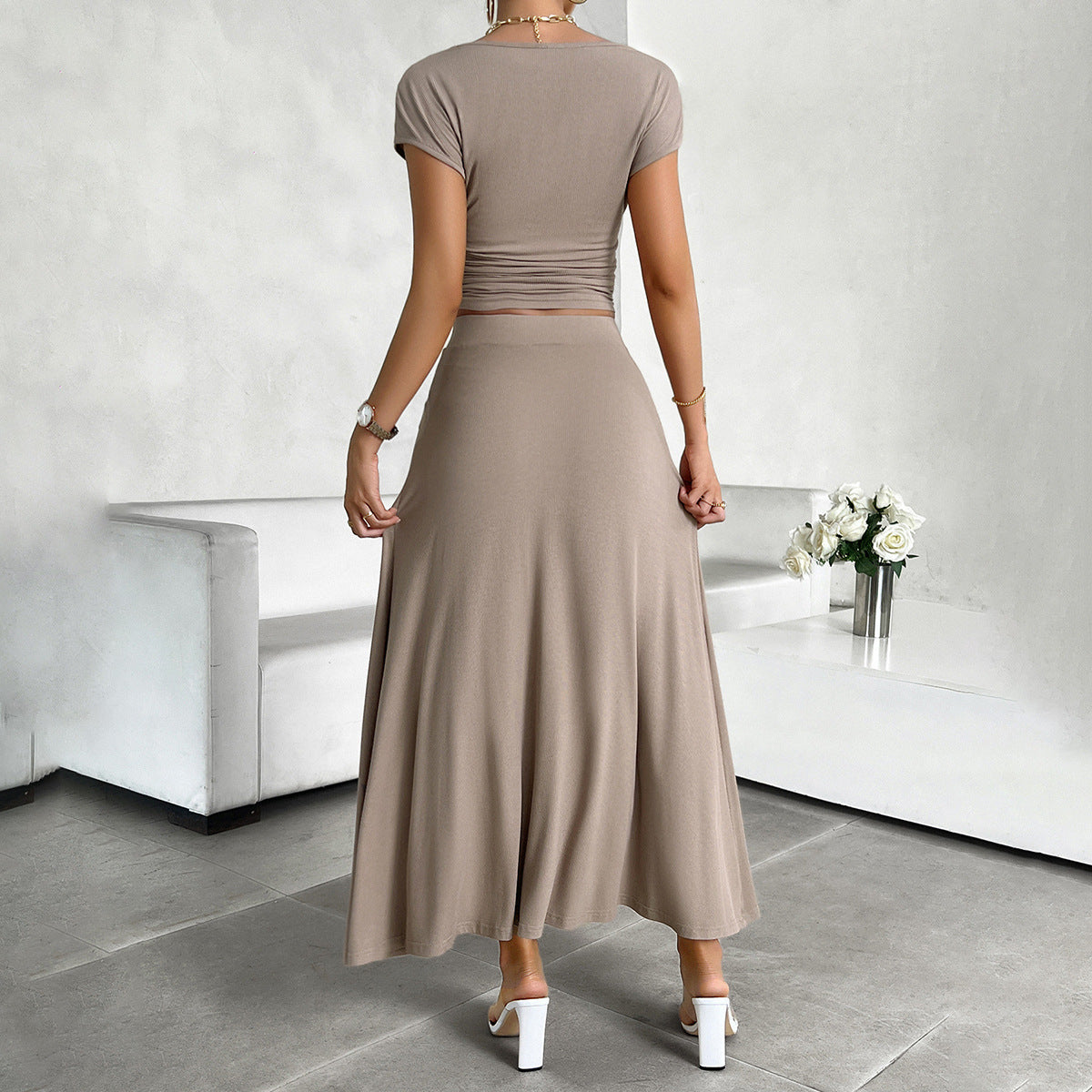 Dress Set Women – Slim Fit Crop Top – Ruched Detail – Long Flowing Skirt