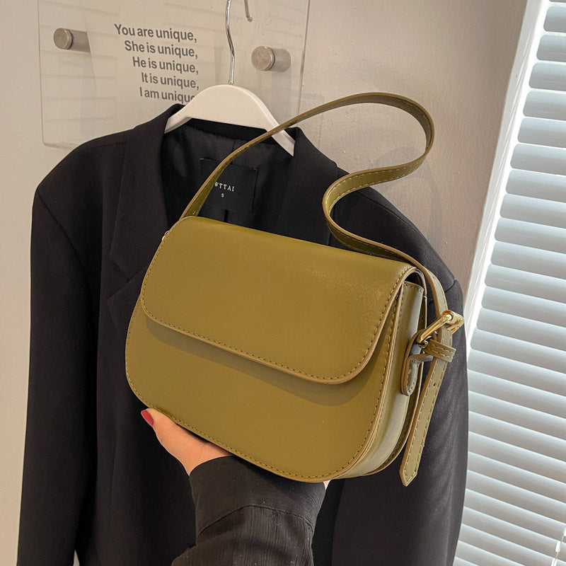 Women's Crossbody Bag – Elegant Design – Adjustable Strap – Flap Closure – Metallic Details
