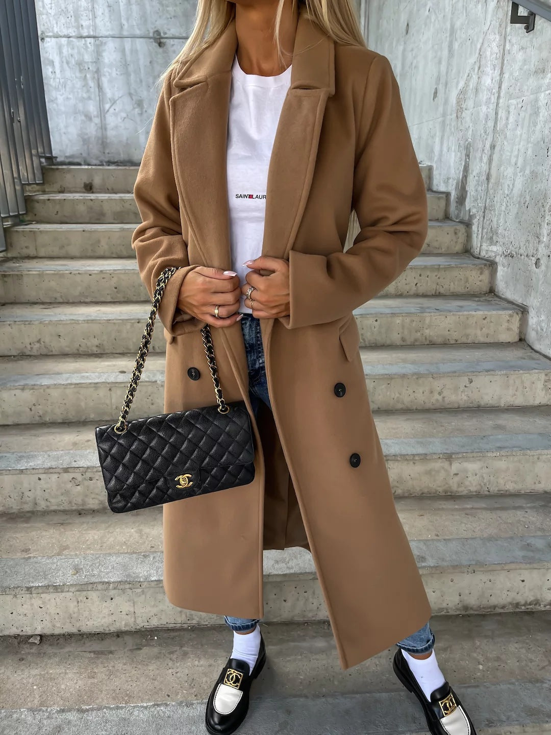 Women's Wool Coat – Tailored Fit – Belted Waist – Buttons – Full Length