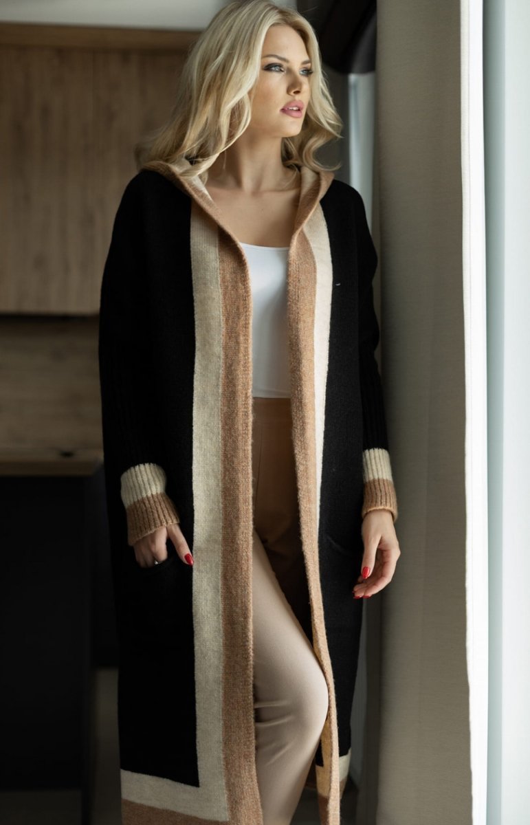 Women's Coat – Knitted Wool – Oversized Fit – Long with Collar and Pockets