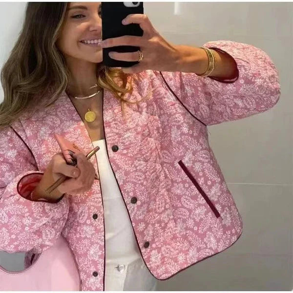 Dame Quilted Jakke - Blomstermønster - Avslappet Passform - Vattert og Komfortabel