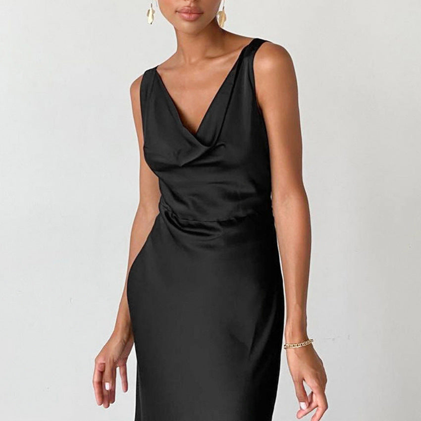 Dress woman – Satin – Slim fit – Draped neckline – Spaghetti straps – Floor-length