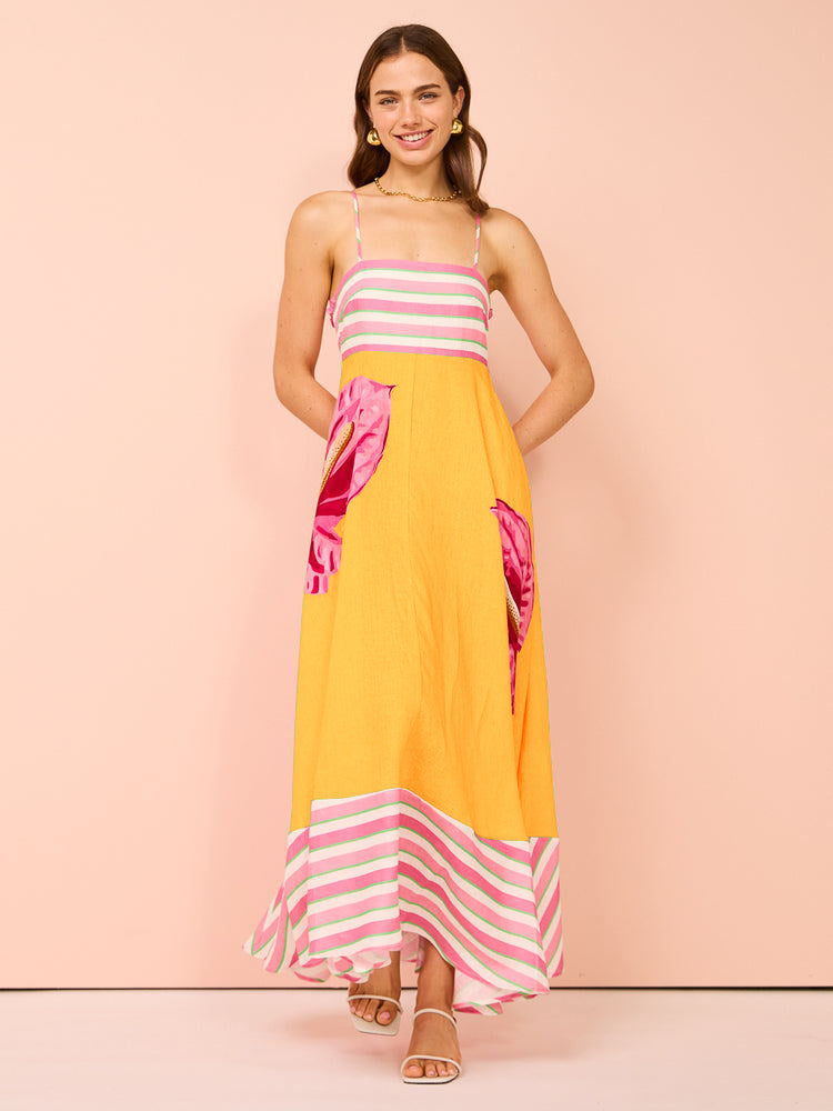 Women's midi dress – A-line fit – Smocked bodice – Spaghetti straps – Patterned