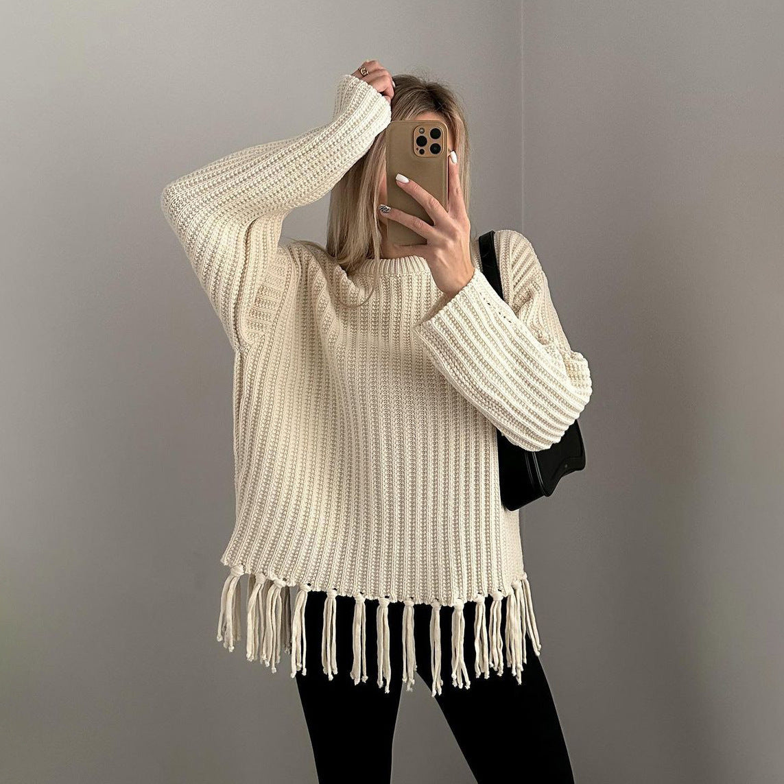 Women's Sweater – Oversized Fit – Wool Blend – Rib Knit – Fringe Hem