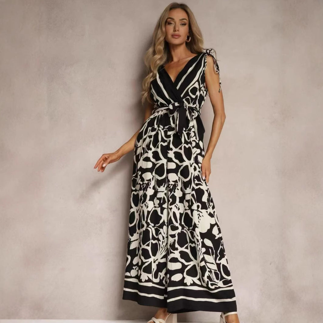 Women's jumpsuit – relaxed fit – sleeveless V-neck – tie belt – all-over print