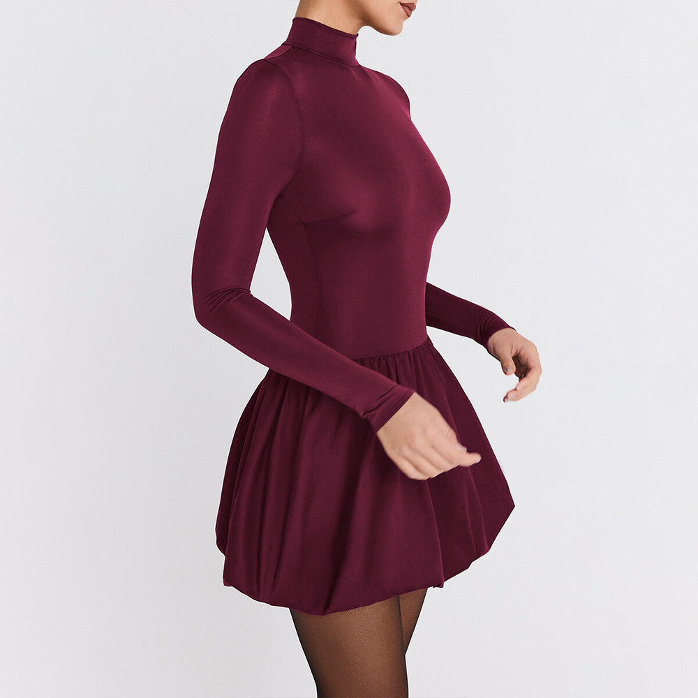 Kjole dame – A-linje minikjole – Slim fit – Høy hals – Lange ermer – Drapert skjørt