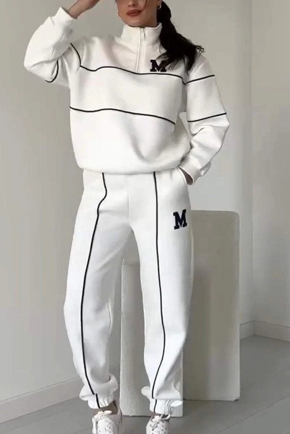 Women's Tracksuit – Oversized Fit – Cotton Blend – Half Zipper – Ribbed Collar