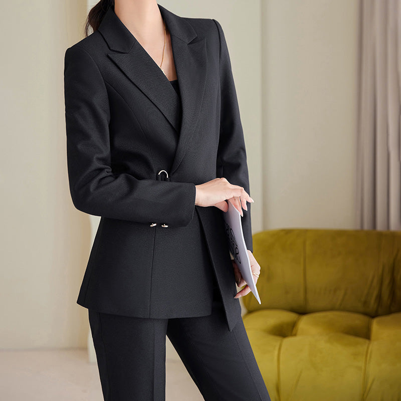 Women's Blazer – Tailored Fit – Wool Blend – Formal Single-Breasted Style