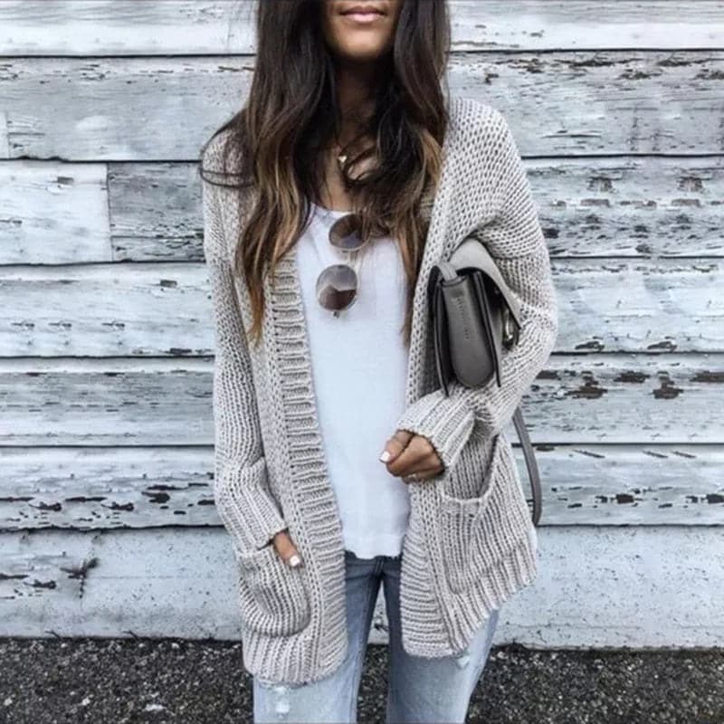 Harriett - Soft and Stylish Women's Cardigan